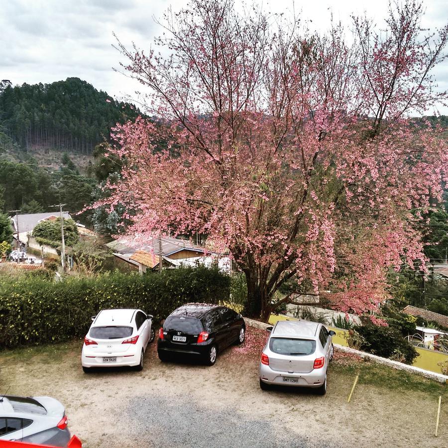 فندق Pousada Alpenrose Campos do Jordão المظهر الخارجي الصورة